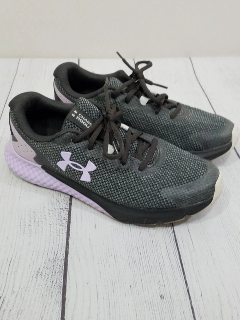 Under Armour Charged Rogue 3 Knit Running Shoes Womens 8 Jet Grey Nebula Purple